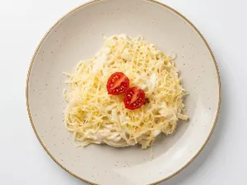 Паста со сливочно-сырным соусом